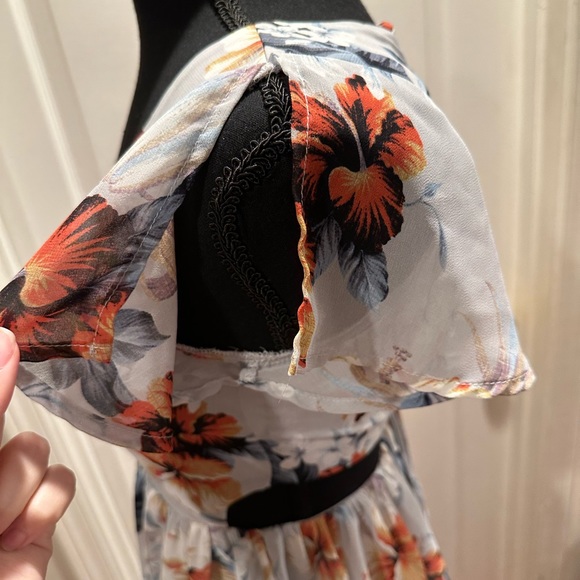 🧡LULUS🧡 - Picture 3 of 6